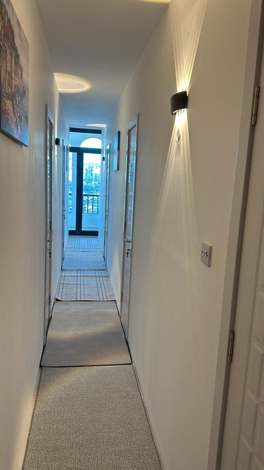 Four Stars Hostel Dubai Exterior photo
